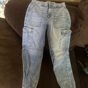 American Eagle Outfitters Light Wash Straight Leg Jeans